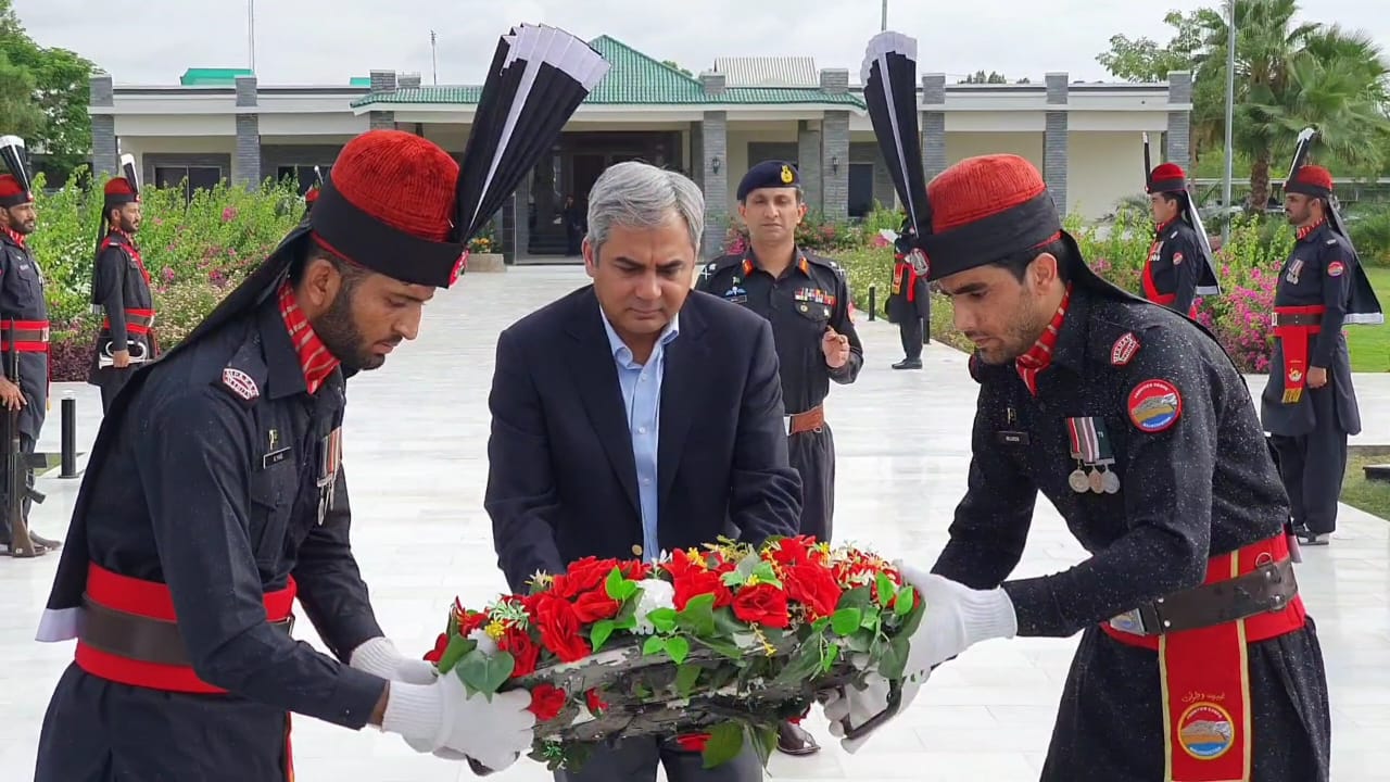 بلوچستان : امن برقرار رکھنے اور سمگلنگ کی روک تھام میں ایف سی کا ا ہم کردار