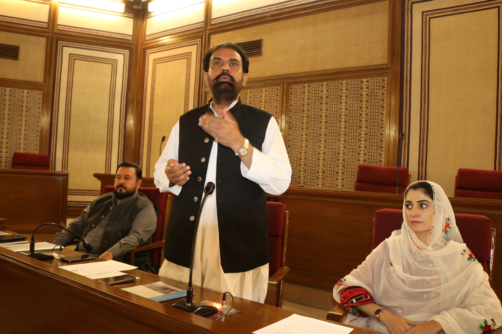بلوچستان کے وزیرزراعت علی مدد جتک اسمبلی رکنیت اور وزارت سے فارغ