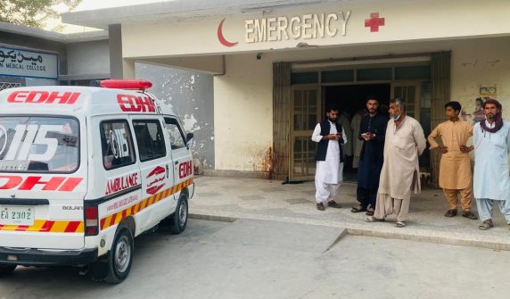 خضدار میں فائرنگ کا تبادلہ پولیس اور ڈاکو ہلاک جبکہ1 ڈاکو گرفتار
