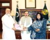 ڈائریکٹر عورت فاؤنڈیشن علاؤالدین خلجی اور پروجیکٹ کوآرڈینیٹر یاسمین مغل کی گورنر بلوچستان شیخ جعفر خان مندوخیل سے ملاقات،